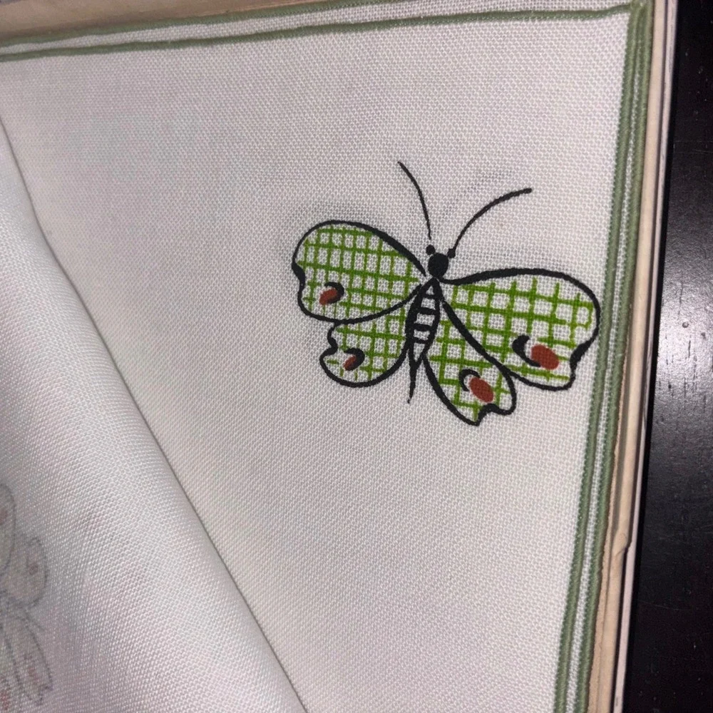 Vintage Timely‎ Linens | 8pc Set | Embroidered Butterfly | MCM | NEW Small Flaw